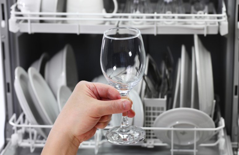 Step-by-Step Guide to Unclogging a Dishwasher with Standing Water