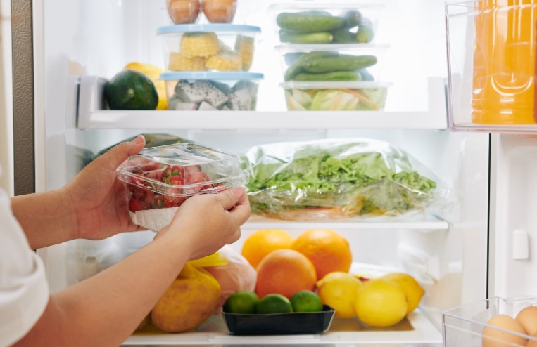 How to Prevent Future Fridge Odours